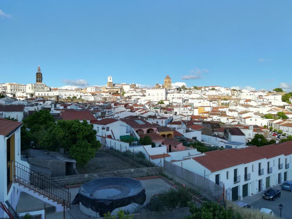 Apartmán Buhardilla Rustica Mirando A Santa Catalina Jerez De Los Caballeros Exteriér fotografie