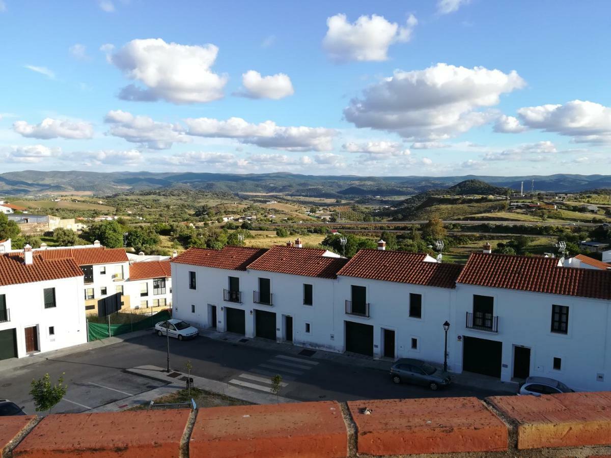 Apartmán Buhardilla Rustica Mirando A Santa Catalina Jerez De Los Caballeros Exteriér fotografie